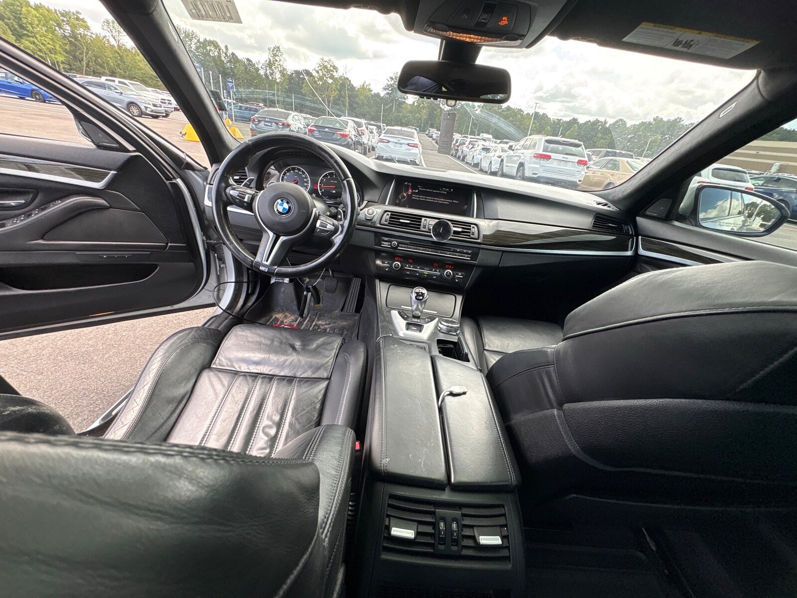 Used 2016 BMW M5 RWD image 7