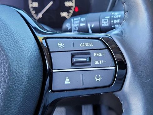 Used 2023 Honda HR-V EX-L image 19