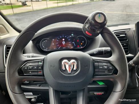 Used 2023 RAM ProMaster 2500 w/ Driver Convenience Group image 43