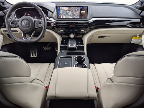 Used 2025 Acura MDX A-Spec image 17