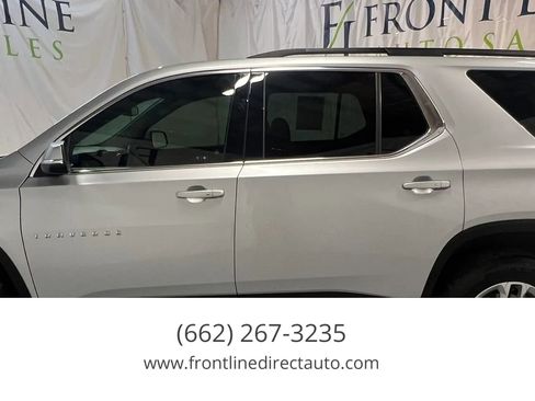 Used 2021 Chevrolet Traverse LT FWD image 4