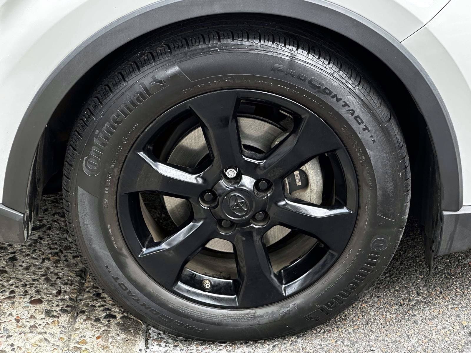 Certified 2019 Toyota C-HR LE FWD image 12