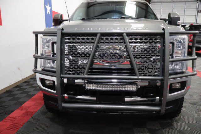 Used 2019 Ford F250 Lariat w/ Lariat Ultimate Package AWD/4WD image 4
