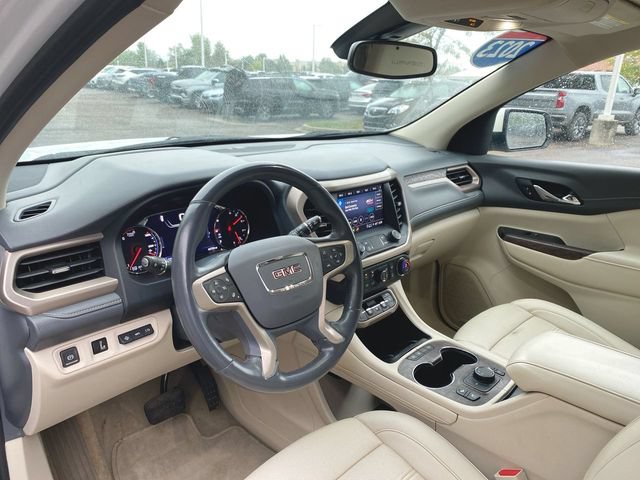 Used 2023 GMC Acadia Denali FWD image 10