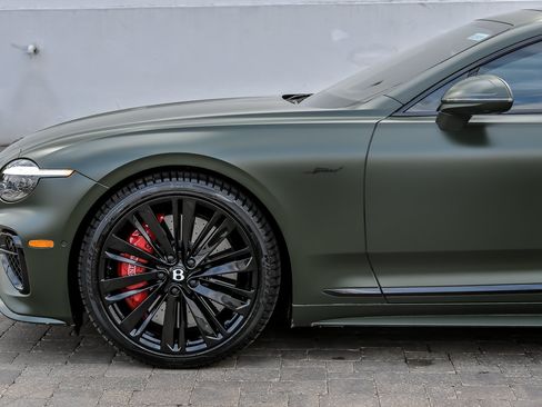 Used 2026 Bentley Continental GT Speed AWD/4WD image 12