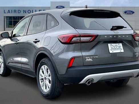 New 2026 Ford Escape Active w/ Cold Weather Package AWD/4WD image 3