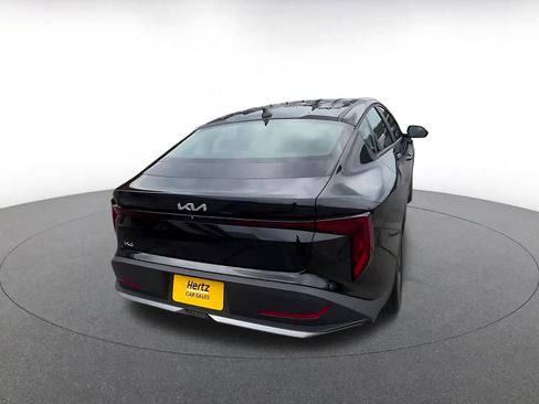 Used 2025 Kia K4 FWD image 12