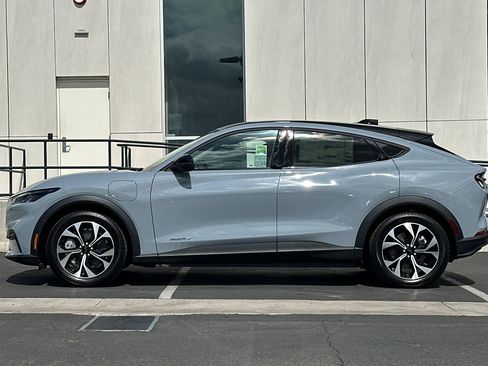 New 2026 Ford Mustang Mach-E Select w/ Interior Protection Package image 6