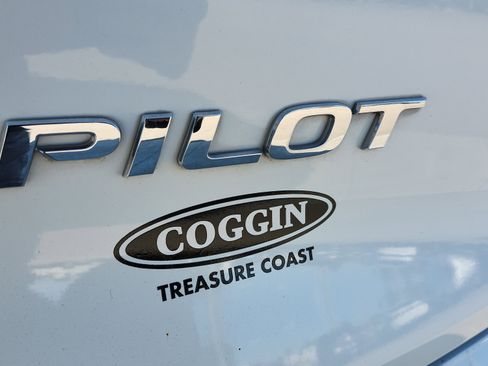 Used 2019 Honda Pilot Touring image 33