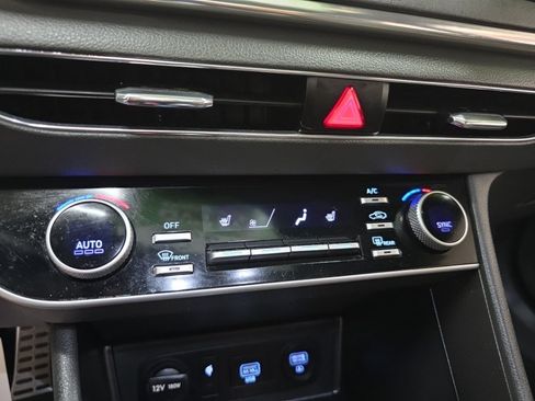 Used 2023 Hyundai Sonata SEL Plus w/ Preferred Accessory Package FWD image 19