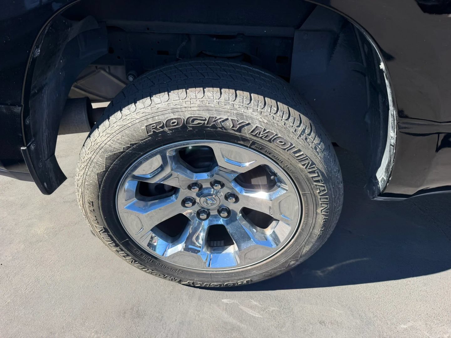 Used 2019 RAM 1500 Big Horn RWD image 43