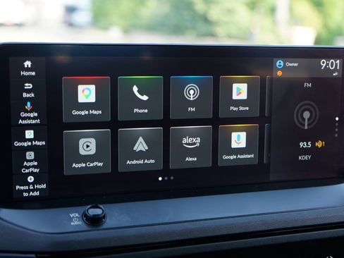 Used 2024 Honda Accord Touring image 31