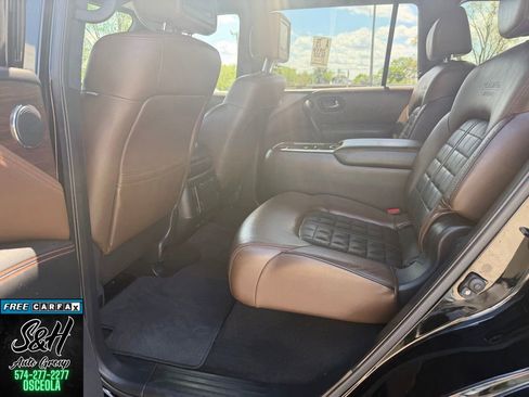 Used 2019 Nissan Armada Platinum w/ Captain's Chairs Package AWD/4WD image 5