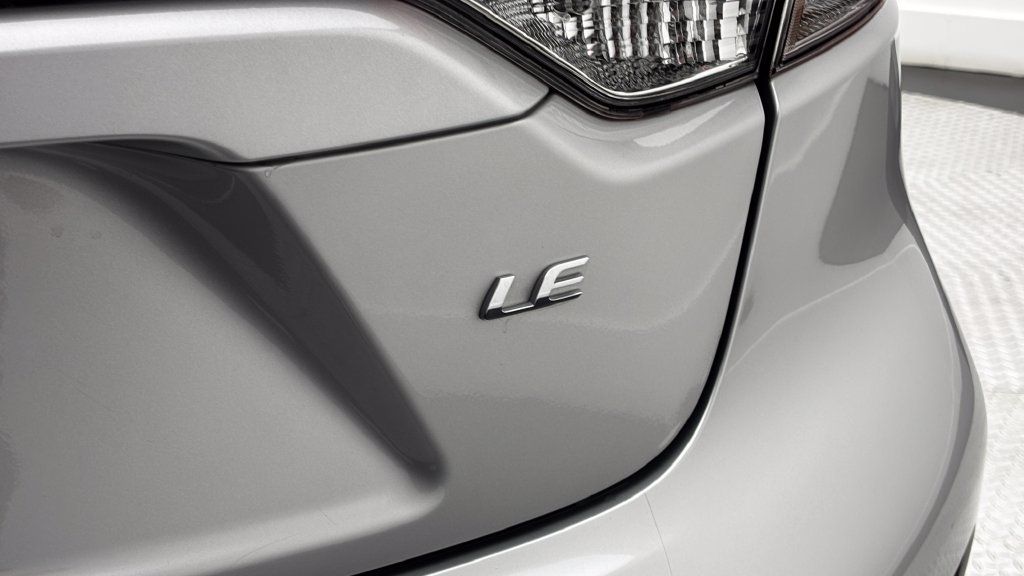 Used 2024 Toyota Corolla LE FWD image 9