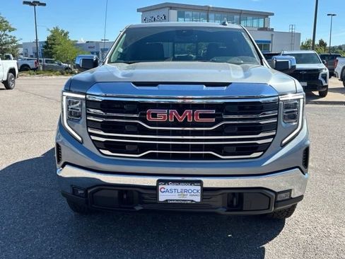 New 2026 GMC Sierra 1500 SLT AWD/4WD image 8