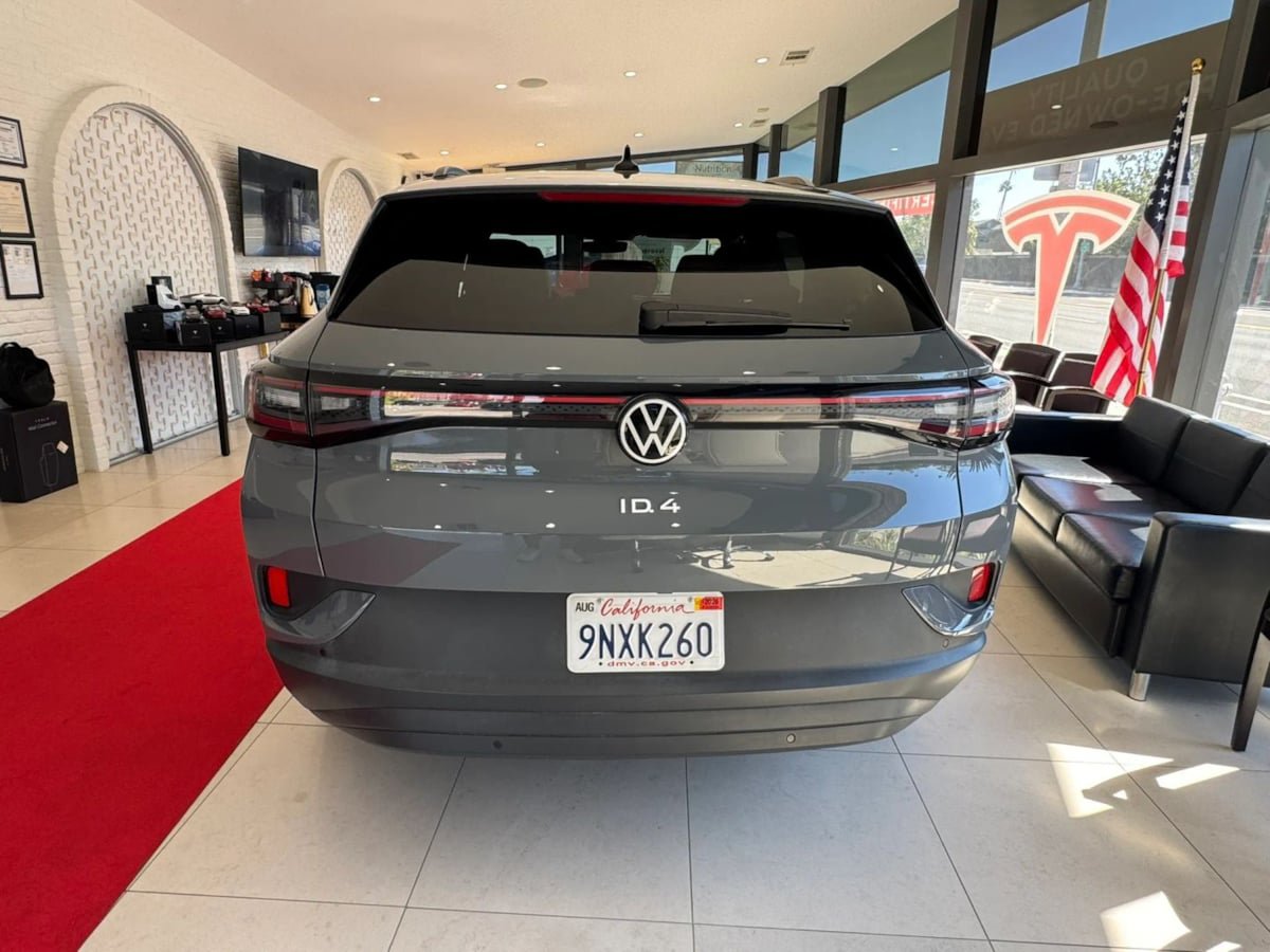 Used 2024 Volkswagen ID.4 S RWD image 5