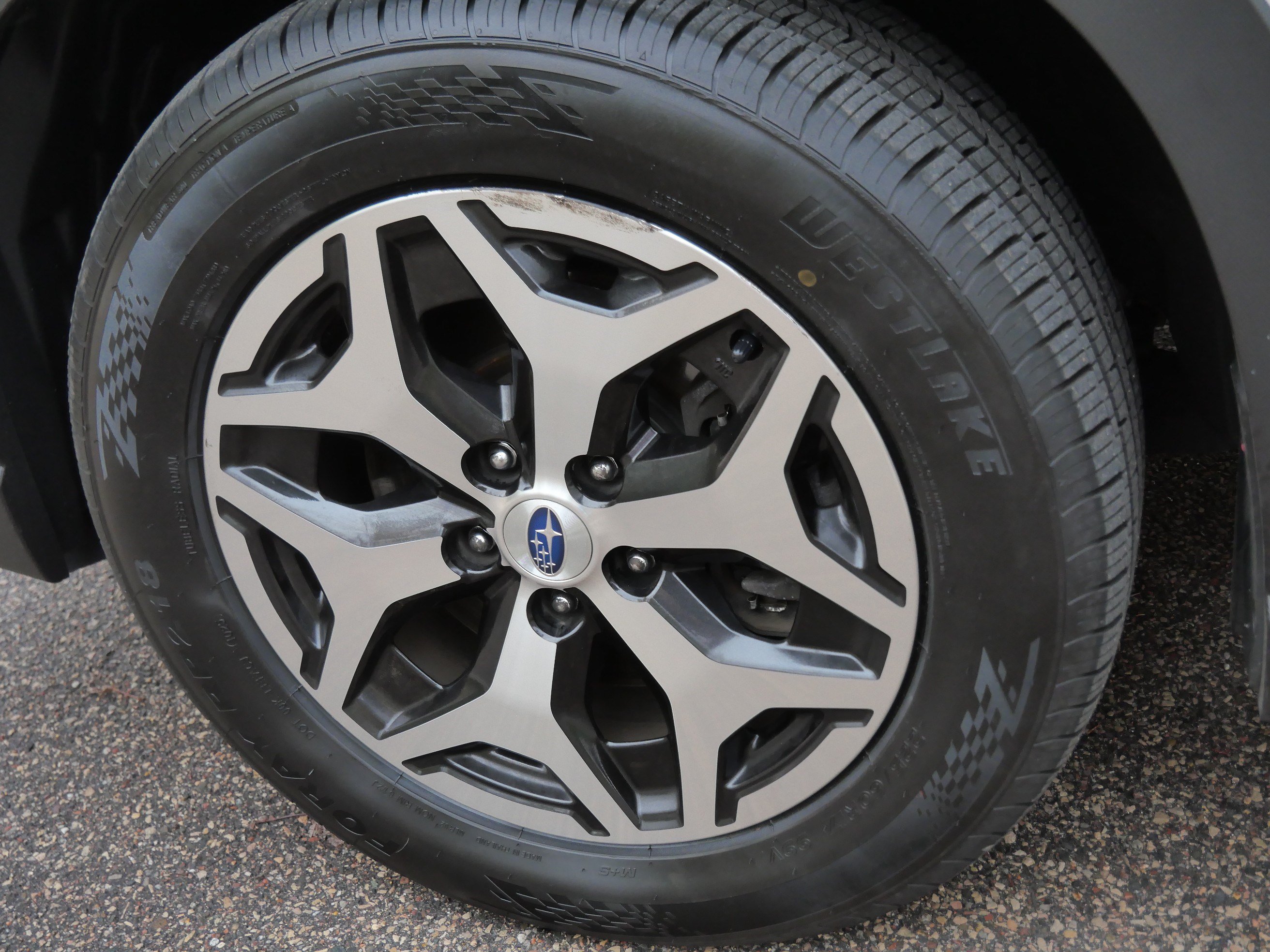 Used 2020 Subaru Forester Premium AWD/4WD image 15