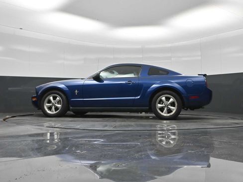 Used 2007 Ford Mustang Coupe RWD image 45