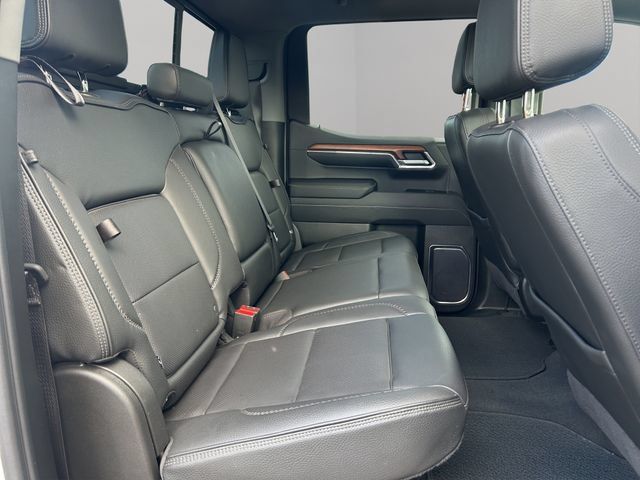 Used 2023 GMC Sierra 1500 Denali w/ Technology Package AWD/4WD image 25