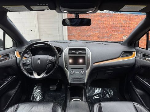 Used 2019 Lincoln MKC Select w/ Select Plus Package image 12