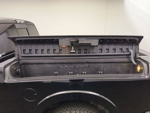 Used 2020 RAM 2500 Limited image 19