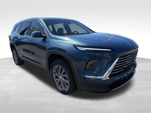 New 2026 Buick Enclave Preferred image 7