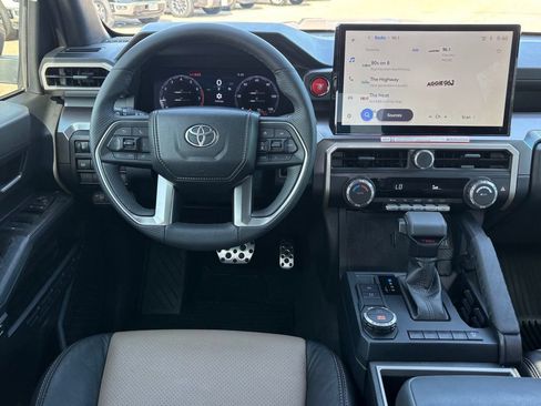 Used 2026 Toyota Tacoma TRD Sport RWD image 10