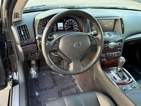 Used 2012 INFINITI G37 Convertible w/ Premium Pkg RWD image 16