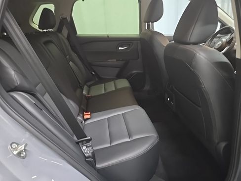 Used 2024 Nissan Rogue SL w/ SL Premium Package AWD/4WD image 8