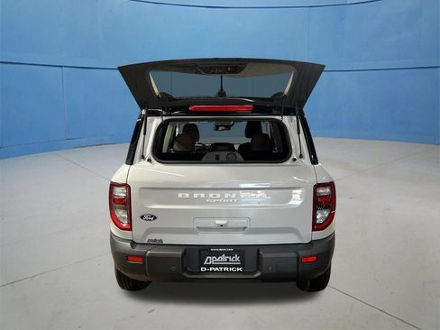 New 2026 Ford Bronco Sport Outer Banks w/ Outer Banks Tech Package+ AWD/4WD image 11