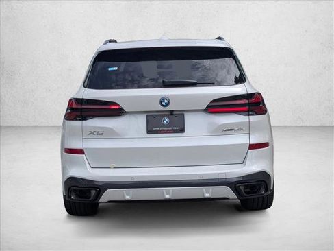 New 2026 BMW X5 xDrive50e AWD/4WD image 7