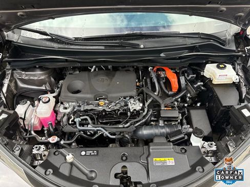 Used 2023 Toyota Sienna XLE AWD/4WD image 28