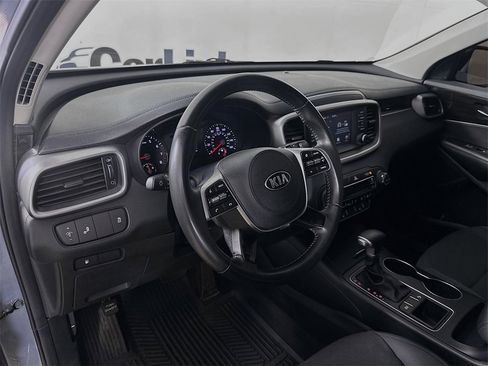 Used 2020 Kia Sorento LX w/ LX I4 Convenience Package image 10