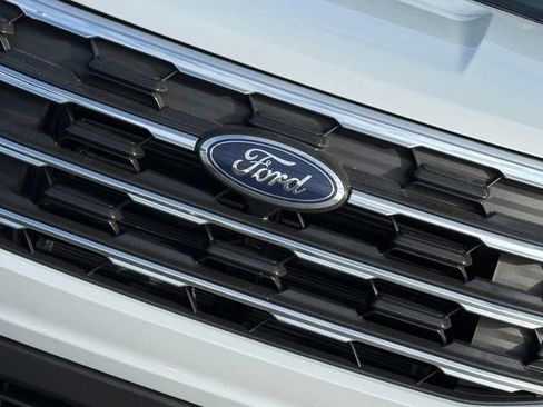 New 2026 Ford Explorer Active w/ Active Comfort Package image 4