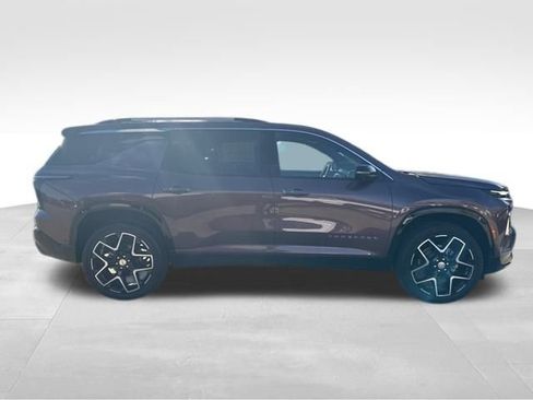 New 2026 Chevrolet Traverse High Country image 6