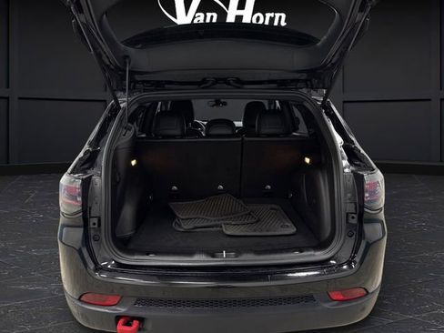 Used 2024 Jeep Compass Trailhawk w/ Trailhawk Elite Group image 15