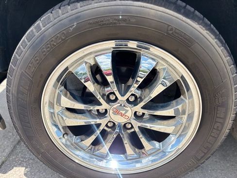 Used 2006 GMC Yukon Denali AWD/4WD image 30