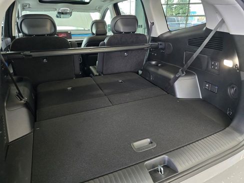 New 2026 Hyundai Ioniq 9 Limited w/ Tow & Go Package image 16