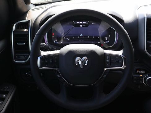 Used 2025 RAM 1500 Big Horn AWD/4WD image 12