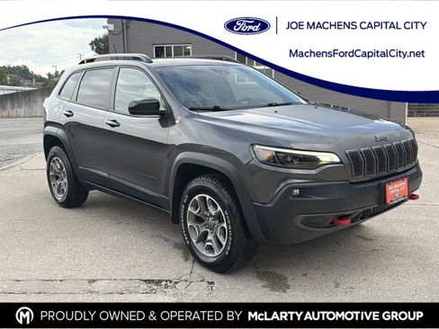 Used 2022 Jeep Cherokee Trailhawk AWD/4WD image 1