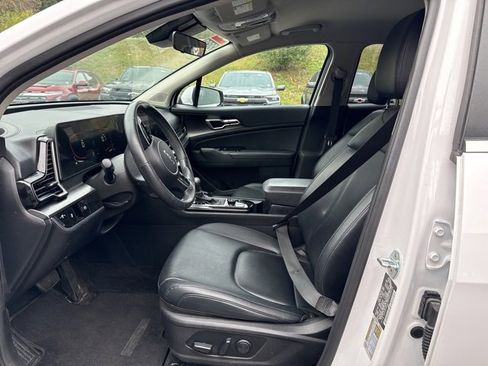 Used 2023 Kia Sportage EX image 20