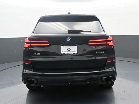 New 2026 BMW X5 xDrive40i w/ M Sport Package AWD/4WD image 6