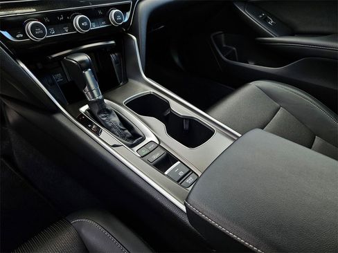 Used 2022 Honda Accord Sport image 14