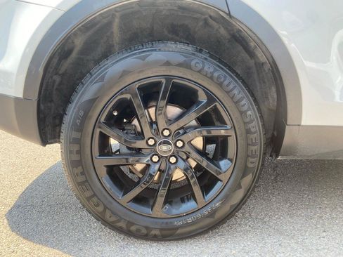 Used 2016 Land Rover Discovery Sport HSE AWD/4WD image 4