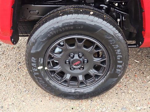 New 2025 Toyota Tacoma 4x4 Double Cab Hybrid image 5