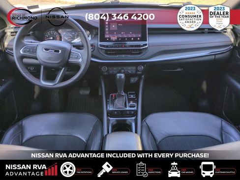 Used 2024 Jeep Compass Trailhawk image 16