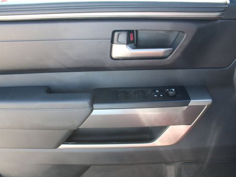 Used 2025 Toyota Sequoia SR5 w/ SR5 Premium Package image 30