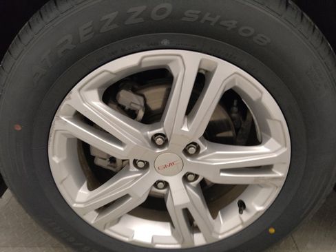Used 2020 GMC Terrain SLE FWD image 31