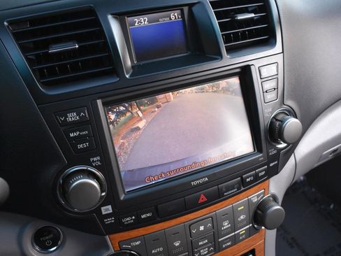 Used 2008 Toyota Highlander Limited image 25