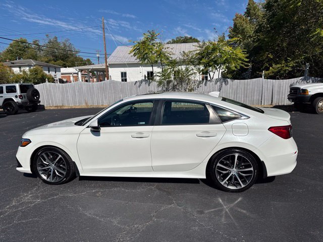 Used 2024 Honda Civic Touring image 6